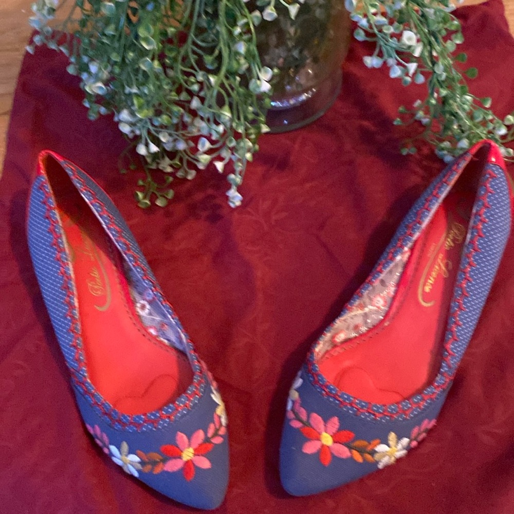 Poetic license flats, size EUR 41